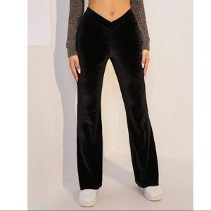 SHEIN NWOT Asymmetrical Waist Velvet Flare Leg Pant Small